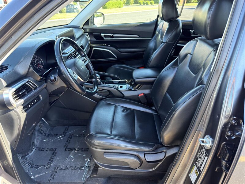 2022 Kia Telluride LX - Photo 10 - Indianapolis, IN 46234