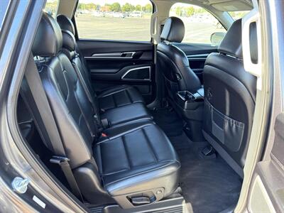 2022 Kia Telluride LX - Photo 13 - Indianapolis, IN 46234