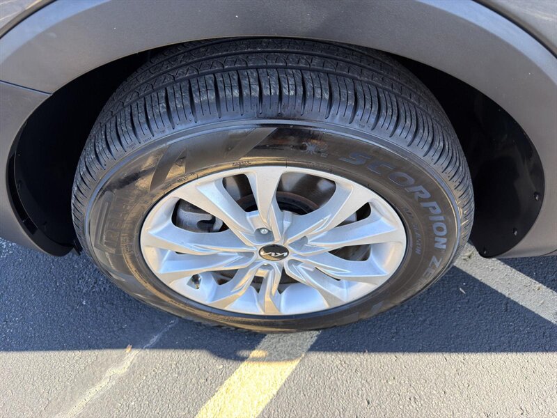 2022 Kia Telluride LX - Photo 39 - Indianapolis, IN 46234