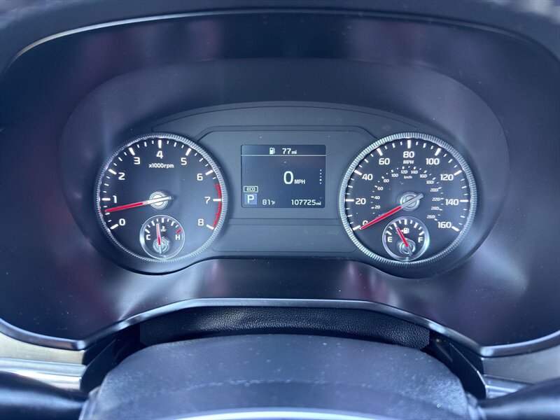 2022 Kia Telluride LX - Photo 19 - Indianapolis, IN 46234