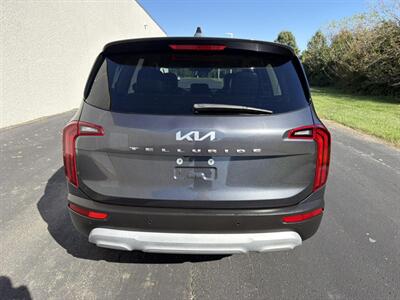 2022 Kia Telluride LX - Photo 5 - Indianapolis, IN 46234
