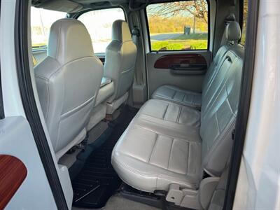 2005 Ford F-350 Lariat DRW - Photo 11 - Indianapolis, IN 46234