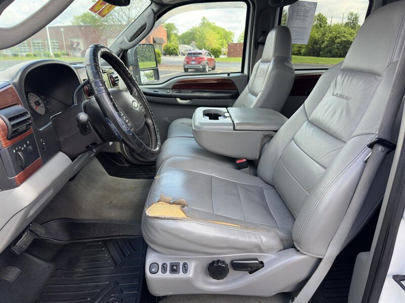 2005 Ford F-350 Lariat DRW - Photo 10 - Indianapolis, IN 46234
