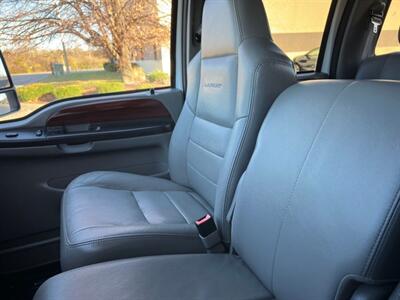 2005 Ford F-350 Lariat DRW - Photo 12 - Indianapolis, IN 46234