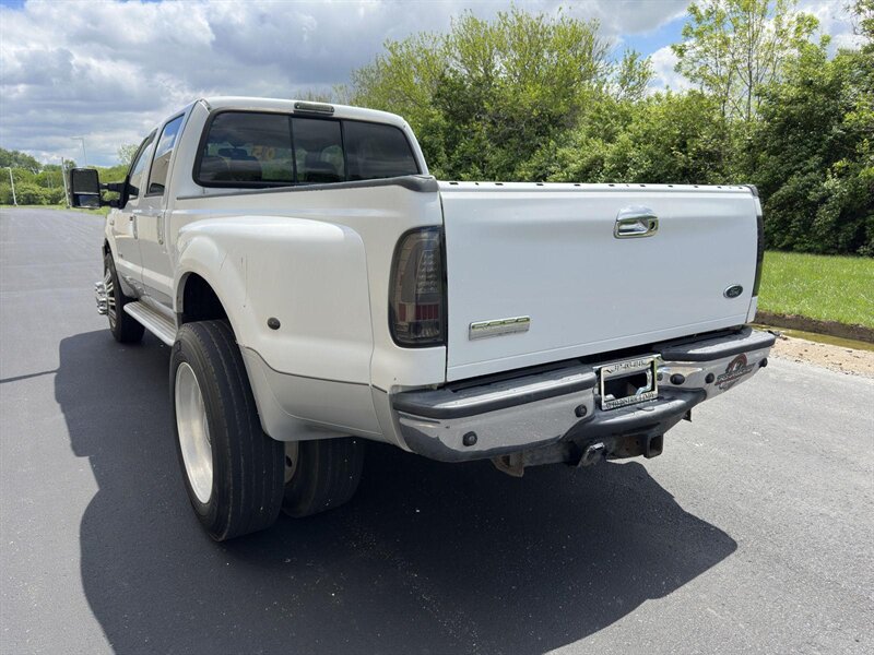 2005 Ford F-350 Lariat DRW - Photo 6 - Indianapolis, IN 46234