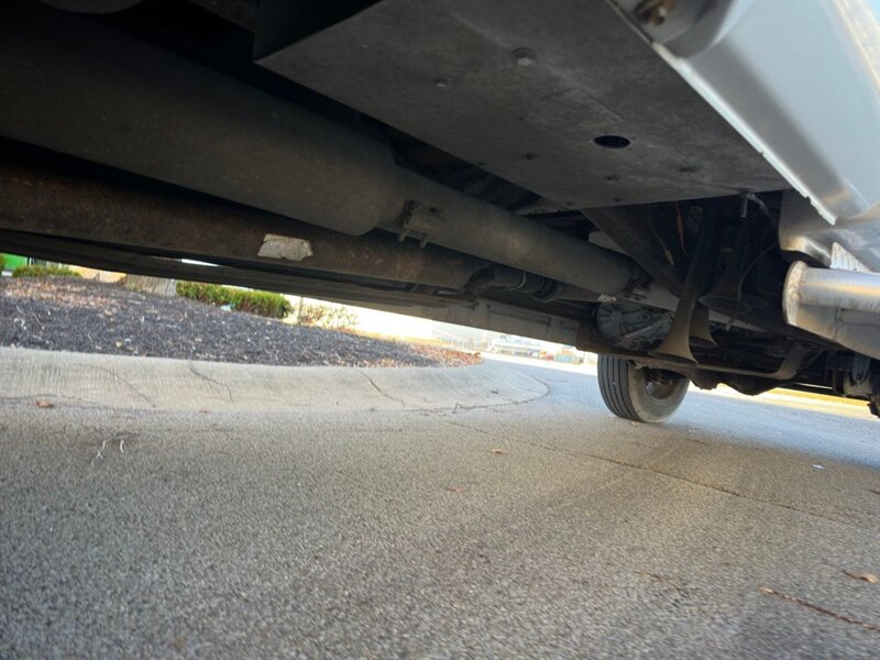 2005 Ford F-350 Lariat DRW - Photo 37 - Indianapolis, IN 46234