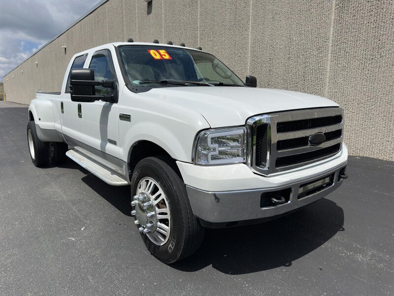2005 Ford F-350 Lariat DRW - Photo 3 - Indianapolis, IN 46234
