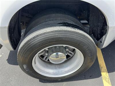 2005 Ford F-350 Lariat DRW - Photo 37 - Indianapolis, IN 46234