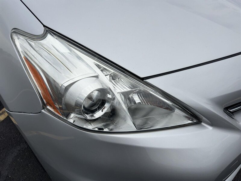 2012 Toyota Prius v Two - Photo 32 - Indianapolis, IN 46234
