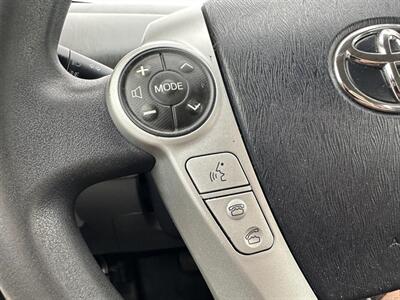 2012 Toyota Prius v Two - Photo 18 - Indianapolis, IN 46234