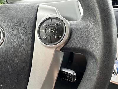 2012 Toyota Prius v Two - Photo 17 - Indianapolis, IN 46234