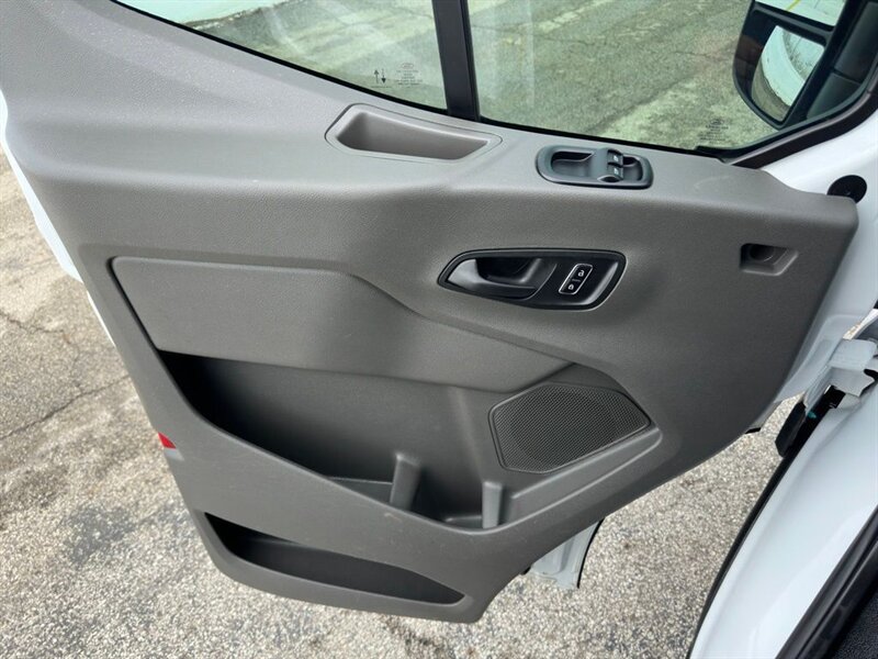 2023 Ford Transit - Photo 29 - Indianapolis, IN 46234