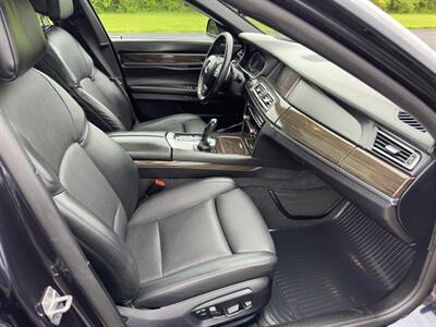 2015 BMW 750i xDrive   - Photo 14 - Indianapolis, IN 46234