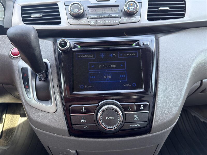 2015 Honda Odyssey EX-L - Photo 27 - Indianapolis, IN 46234
