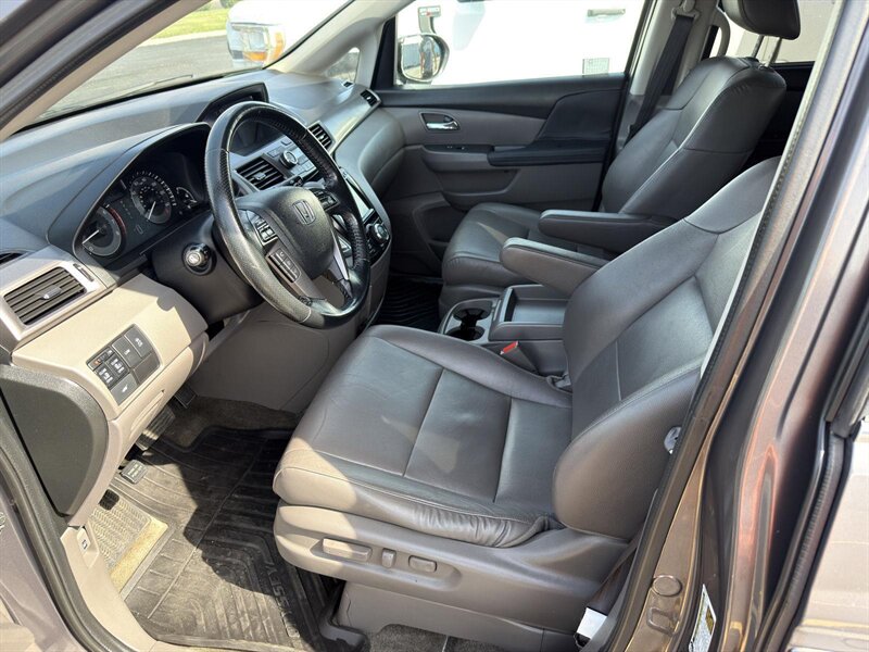 2015 Honda Odyssey EX-L - Photo 10 - Indianapolis, IN 46234