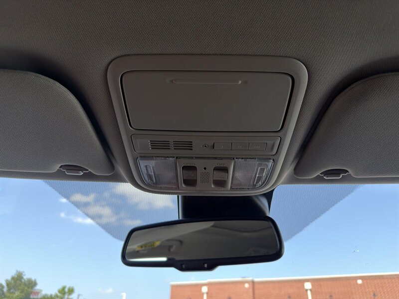 2015 Honda Odyssey EX-L - Photo 29 - Indianapolis, IN 46234