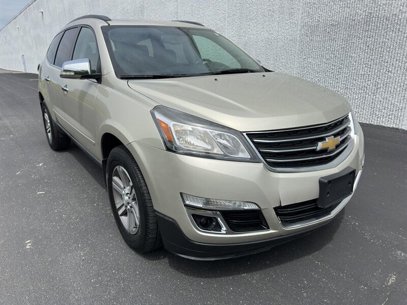 2015 Chevrolet Traverse 2LT 2LT - Photo 4 - Indianapolis, IN 46234