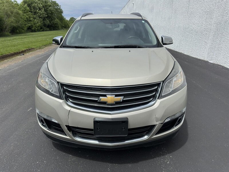 2015 Chevrolet Traverse 2LT 2LT - Photo 3 - Indianapolis, IN 46234