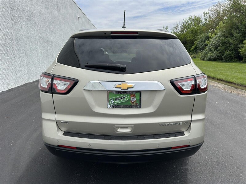 2015 Chevrolet Traverse 2LT 2LT - Photo 6 - Indianapolis, IN 46234