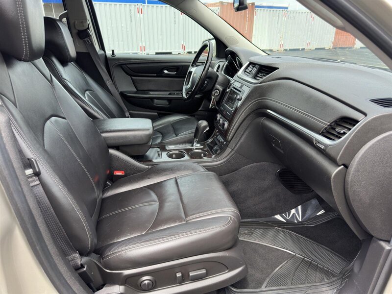 2015 Chevrolet Traverse 2LT 2LT - Photo 17 - Indianapolis, IN 46234