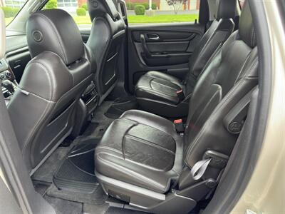 2015 Chevrolet Traverse 2LT 2LT - Photo 12 - Indianapolis, IN 46234