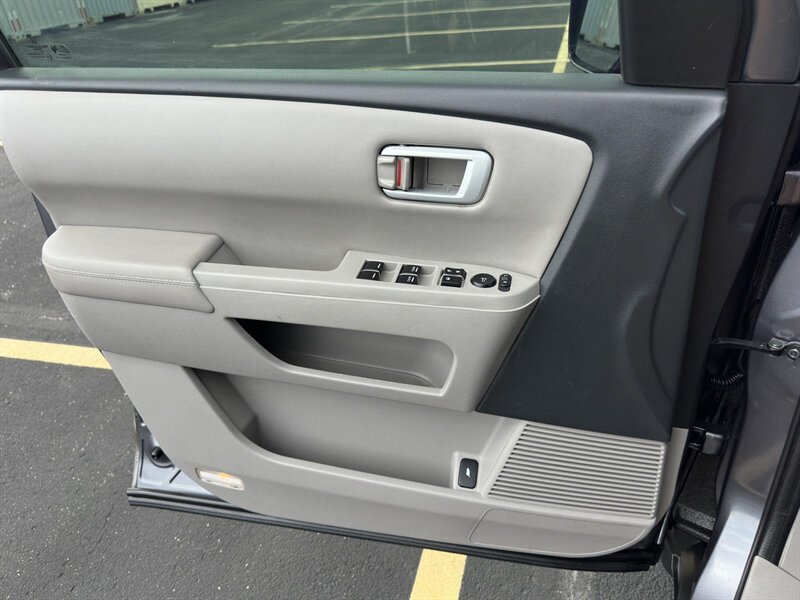 2014 Honda Pilot EX-L - Photo 31 - Indianapolis, IN 46234