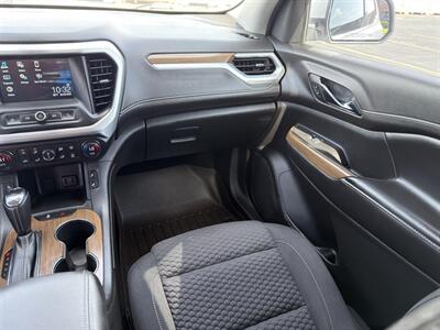 2019 GMC Acadia SLE-2 - Photo 9 - Indianapolis, IN 46234