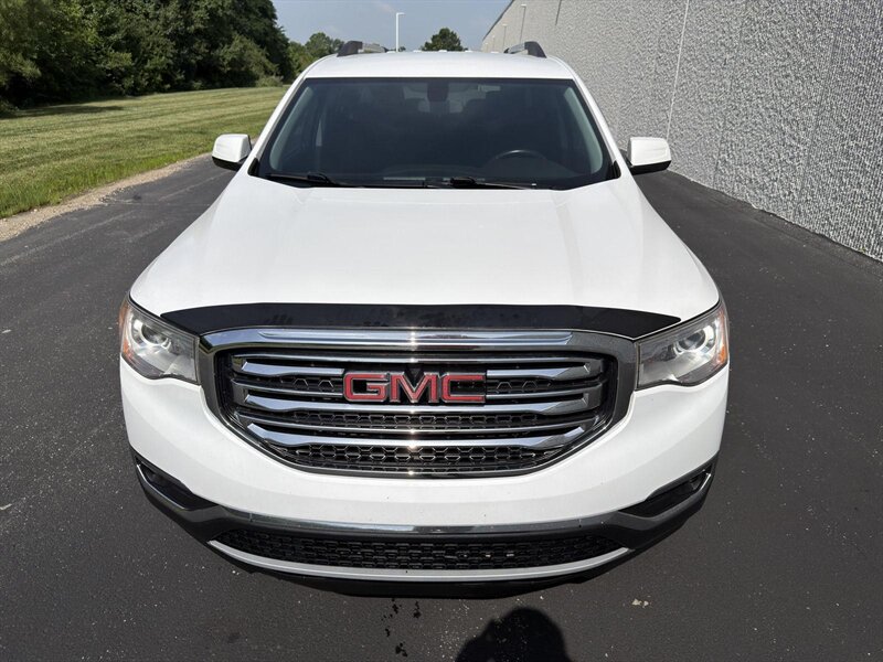 2019 GMC Acadia SLE-2 - Photo 2 - Indianapolis, IN 46234