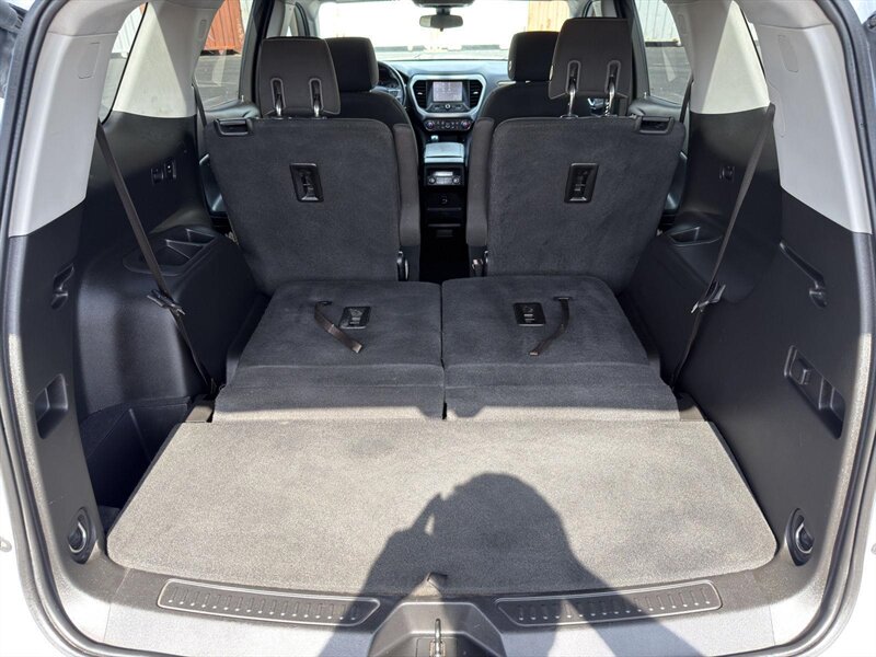 2019 GMC Acadia SLE-2 - Photo 15 - Indianapolis, IN 46234
