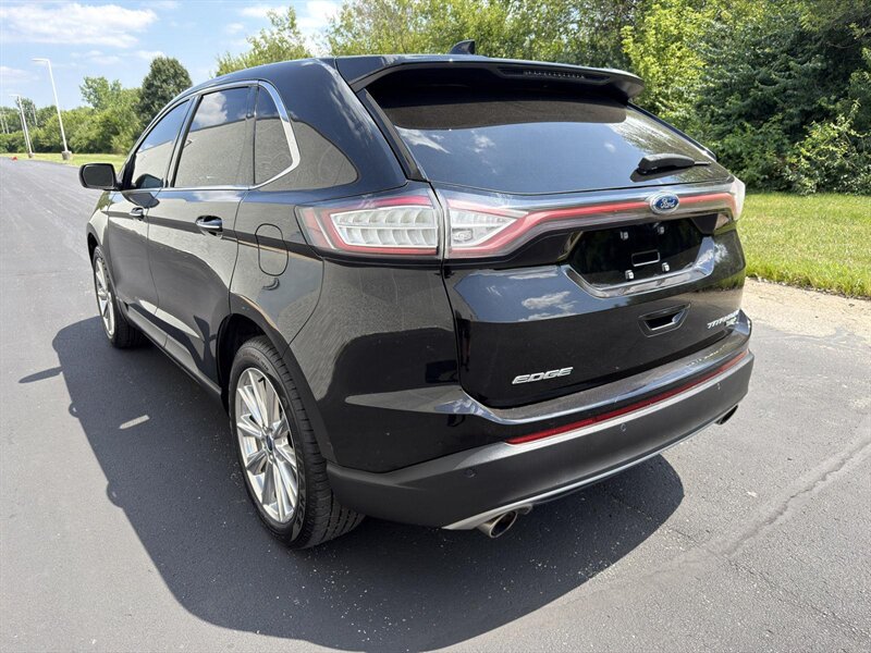 2018 Ford Edge Titanium - Photo 6 - Indianapolis, IN 46234