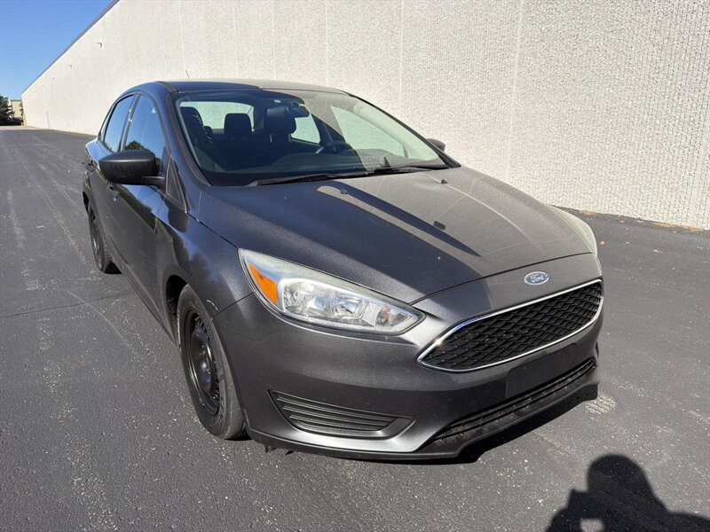 2016 Ford Focus S - Photo 3 - Indianapolis, IN 46234