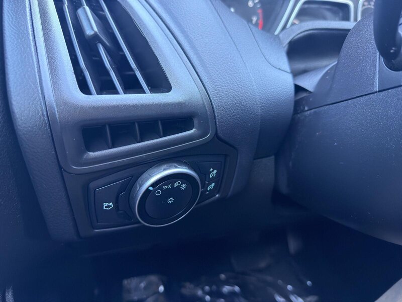 2016 Ford Focus S - Photo 22 - Indianapolis, IN 46234