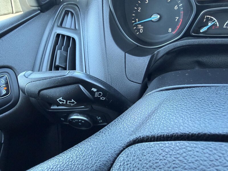 2016 Ford Focus S - Photo 19 - Indianapolis, IN 46234