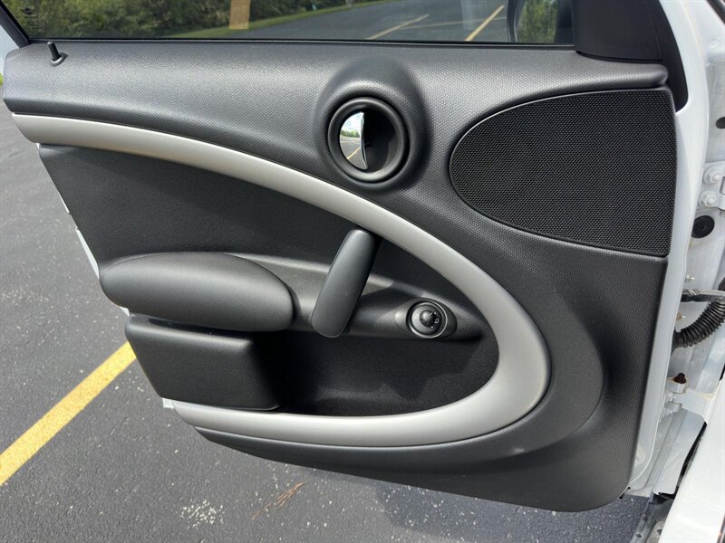 2012 MINI Cooper Countryman - Photo 24 - Indianapolis, IN 46234