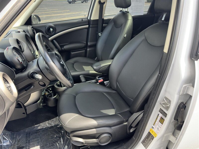 2012 MINI Cooper Countryman - Photo 10 - Indianapolis, IN 46234