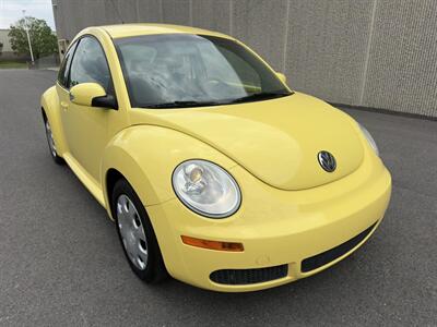 2010 Volkswagen Beetle   - Photo 3 - Indianapolis, IN 46234