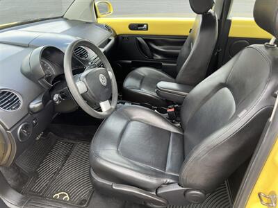 2010 Volkswagen Beetle   - Photo 7 - Indianapolis, IN 46234