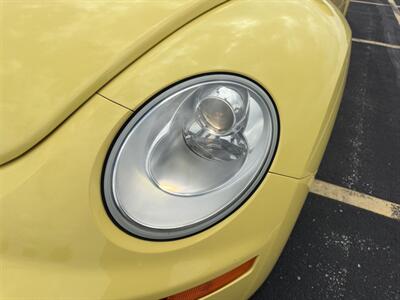2010 Volkswagen Beetle   - Photo 19 - Indianapolis, IN 46234