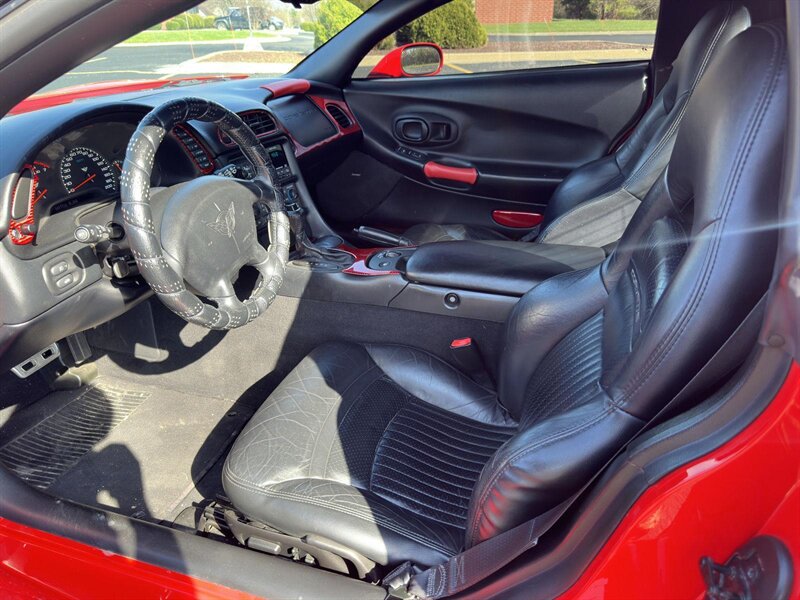 1997 Chevrolet Corvette - Photo 20 - Indianapolis, IN 46234