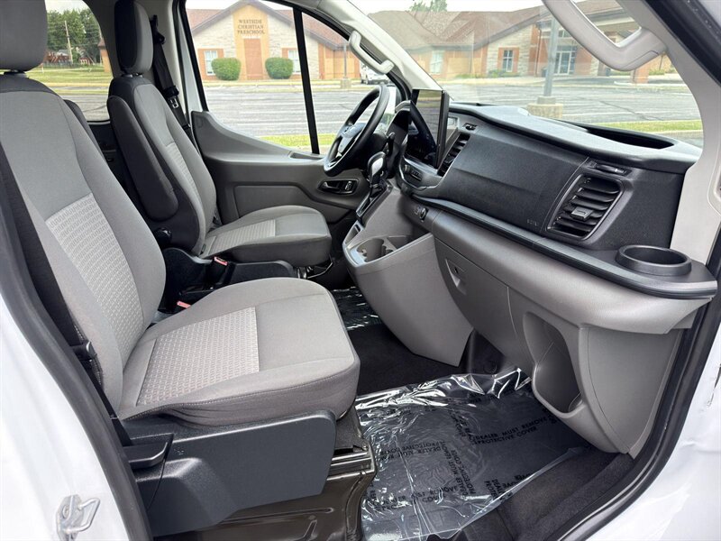 2022 Ford Transit 350 XL - Photo 11 - Indianapolis, IN 46234