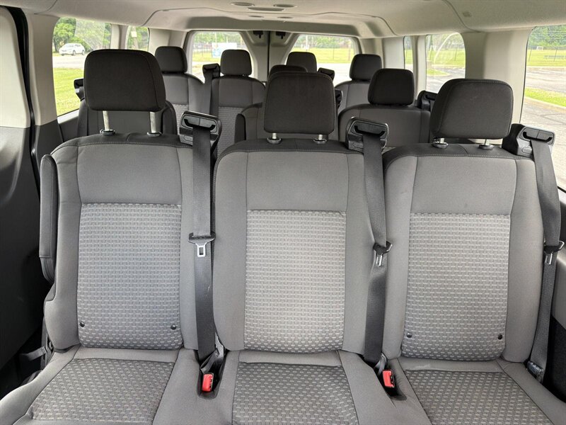 2022 Ford Transit 350 XL - Photo 13 - Indianapolis, IN 46234