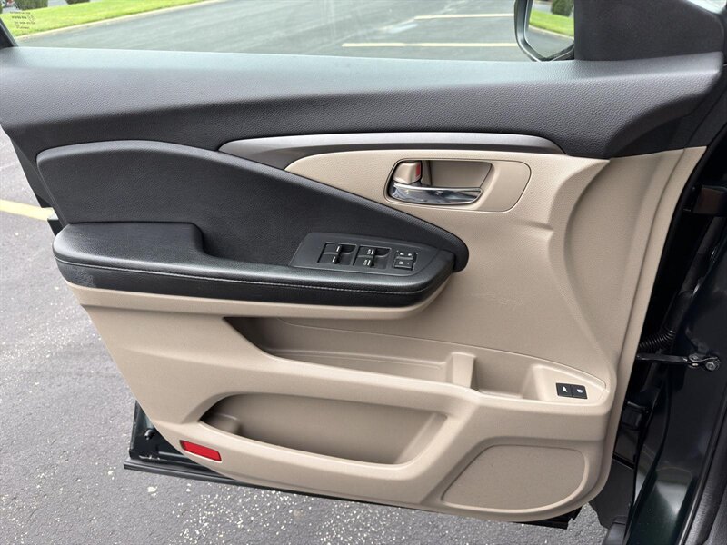 2016 Honda Pilot EX-L w/RES - Photo 41 - Indianapolis, IN 46234