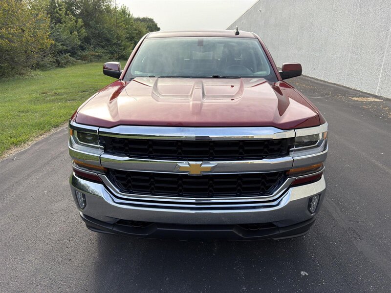2017 Chevrolet Silverado 1500 LT - Photo 2 - Indianapolis, IN 46234