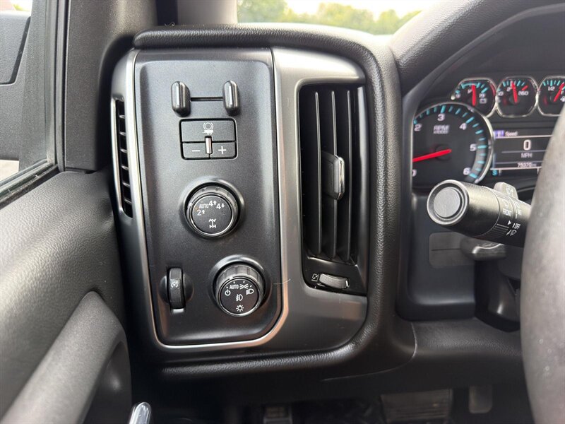 2017 Chevrolet Silverado 1500 LT - Photo 28 - Indianapolis, IN 46234