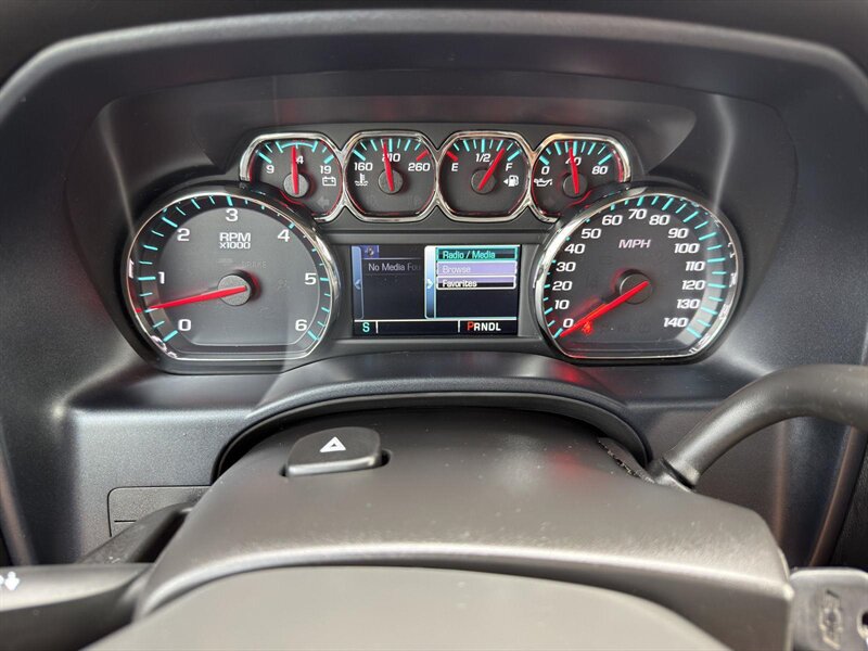 2017 Chevrolet Silverado 1500 LT - Photo 18 - Indianapolis, IN 46234