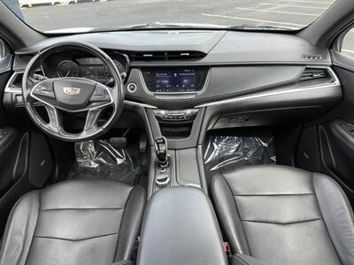 2020 Cadillac XT5 Premium Luxury   - Photo 8 - Indianapolis, IN 46234