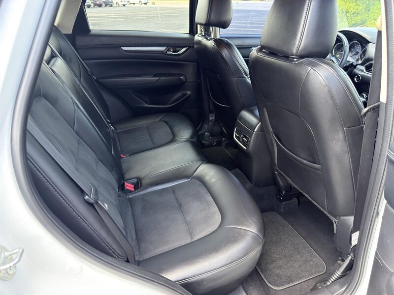 2018 Mazda CX-5 Touring - Photo 13 - Indianapolis, IN 46234