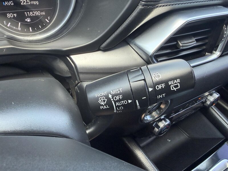 2018 Mazda CX-5 Touring - Photo 16 - Indianapolis, IN 46234