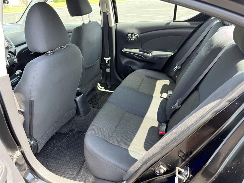 2013 Nissan Versa 1.6 S - Photo 11 - Indianapolis, IN 46234