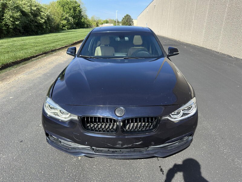 2017 BMW 330i - Photo 2 - Indianapolis, IN 46234